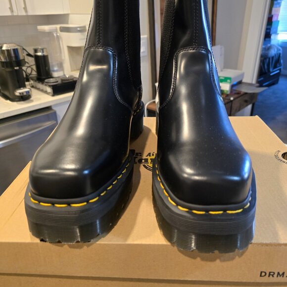 Dr. Martens 2976 Hi Quad Squared Platform Boot 31151001 Mens Size 12 US NEW - Picture 6 of 11